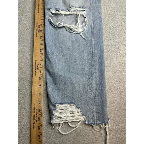 Ariat Ultra High Rise Tomboy Straight Jeans Womens 27R Light Wash Distressed - Picture 3 of 12